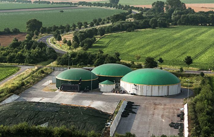 Biogasanlage aus Scharren
